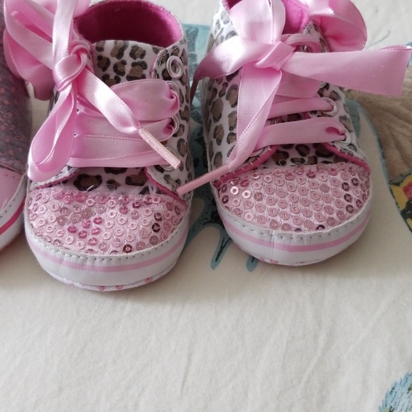 Sold!!    Baby girl shoe Bundle - Picture 6 of 7